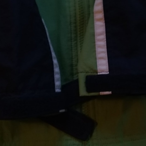 LL. Bean light weight jacket. - Picture 9 of 12